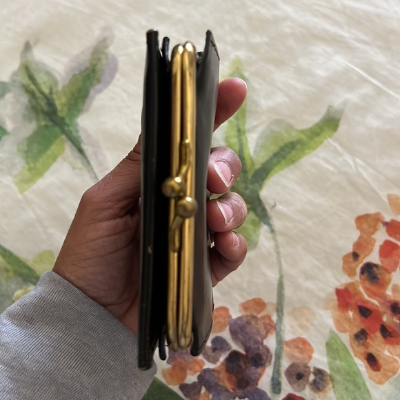 Vintage Lady Buxton Leather Leaves Wallet - Picture 6 of 13